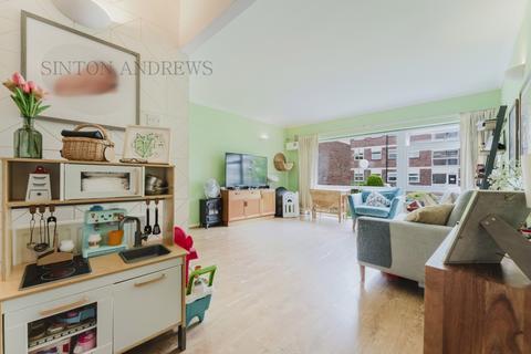 2 bedroom flat for sale, 2, Pinewood Grove, Ealing, W5