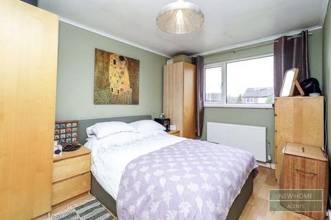 3 bedroom semi-detached house for sale, Earl Close, Darlington, Durham, DL1
