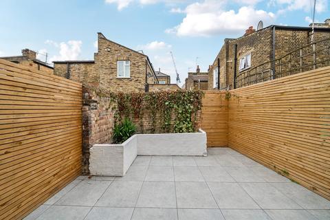 2 bedroom flat for sale, Edenvale Street, Fulham, London, SW6