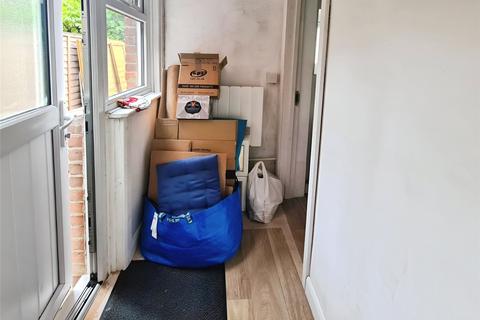 4 bedroom terraced house to rent, Mordaunt Road, Hampshire SO14