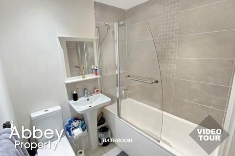 1 bedroom flat to rent, Royal Navy Court, Crawley Green Road, LU2 0FW