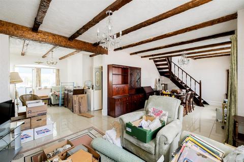 2 bedroom semi-detached bungalow for sale, Mark Avenue, London