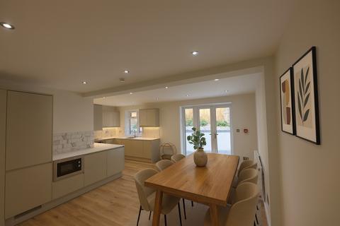 undefined, Kingslyn Crescent, London, SE19