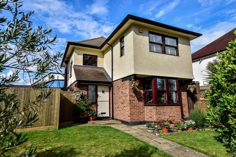 3 bedroom detached house for sale, Horseshoe Lane, Watford WD25