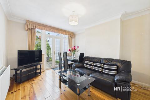 17 Caversham Avenue, Cheam, Sutton, SM3 9AQ