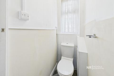 17 Caversham Avenue, Cheam, Sutton, SM3 9AQ