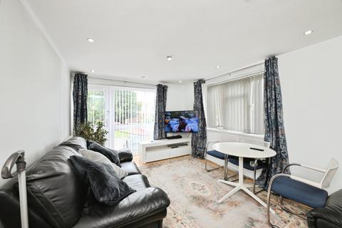 21 Pytt Field, Harlow, CM17 9AA