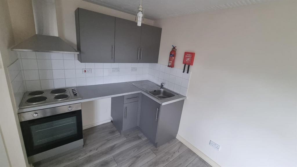 2 CB Kitchen.jpeg
