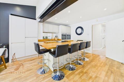 20 Bretton Close, Brierley, Barnsley, S72 9LP