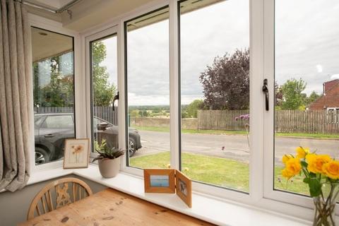 2 bedroom semi-detached bungalow for sale, West Lund Lane, Kirkbymoorside, York