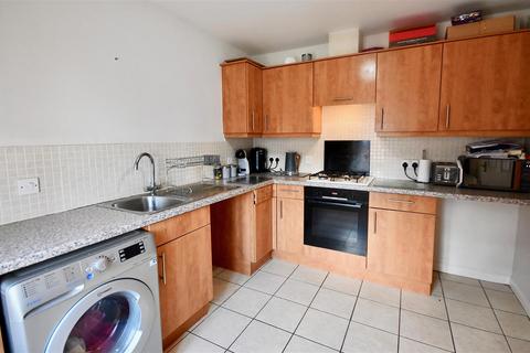 3 bedroom end of terrace house for sale, Burge Crescent, Cotford St. Luke