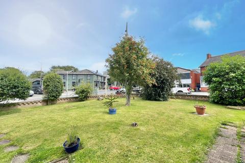 3 bedroom semi-detached house for sale, Blackpool Road, Carleton FY6