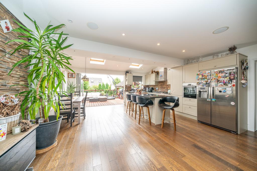 102-Deaconsfield-Road-8776