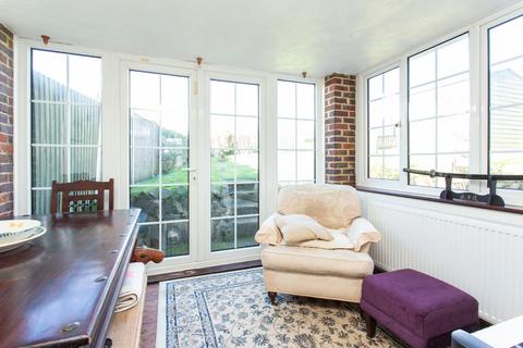 3 bedroom semi-detached house for sale, Burgess Road, Aylesham, Canterbury, Kent, CT3