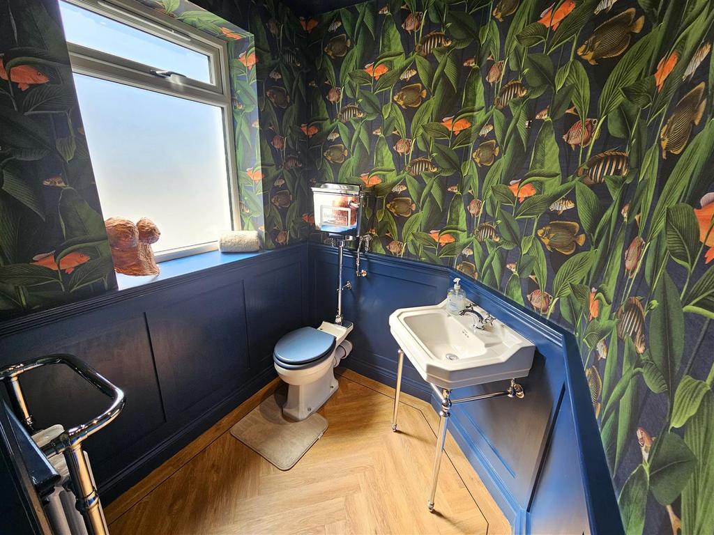 Cloakroom.jpg