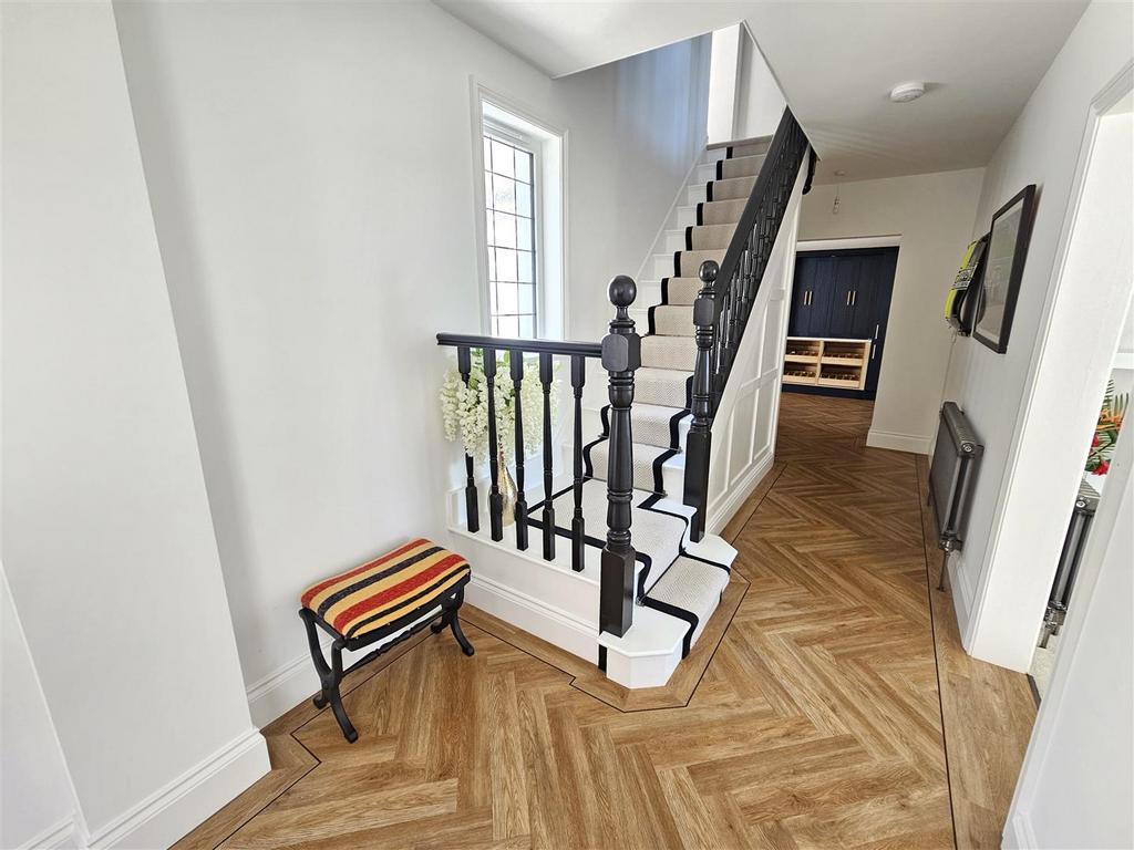 Entrance Hall.jpg