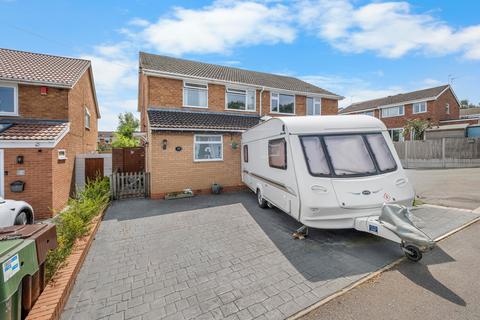 12 Martin Close, Bromsgrove, B61 7BW