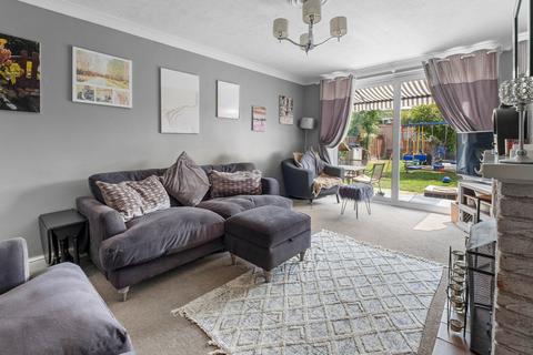 12 Martin Close, Bromsgrove, B61 7BW