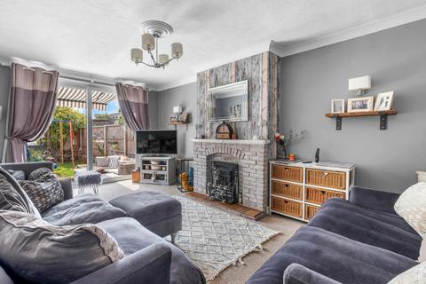 12 Martin Close, Bromsgrove, B61 7BW