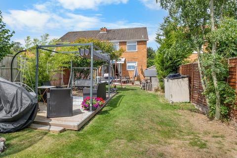 12 Martin Close, Bromsgrove, B61 7BW