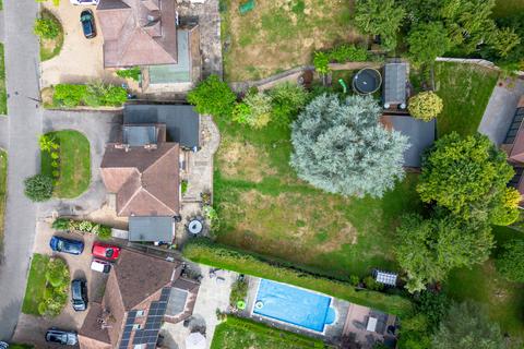 4 bedroom detached house for sale, Great Bookham