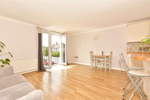 undefined, Newmans Close, Hythe CT21