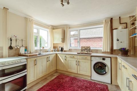 undefined, Grainsby Avenue, Holton-le-Clay, Grimsby, Lincolnshire, DN36