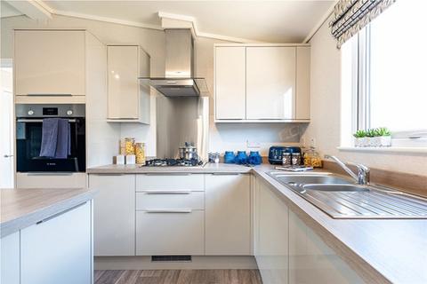 2 bedroom park home for sale, Christchurch, Dorset, BH6