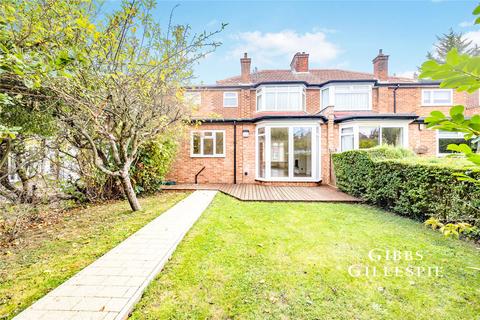 4 bedroom semi-detached house to rent, Peareswood Gardens, Stanmore, HA7