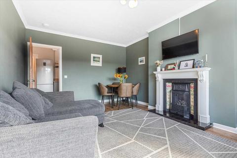 156 Randolph Drive, Clarkston, Glasgow, G76 8AU
