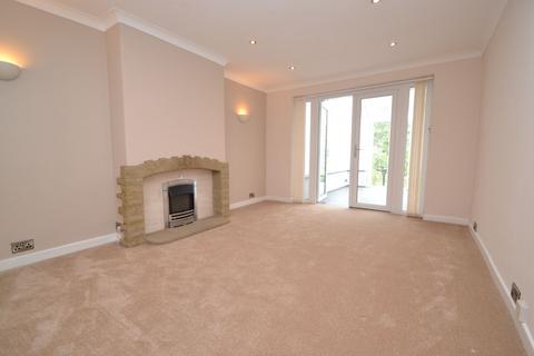 2 bedroom semi-detached bungalow for sale, Thackley, Thackley BD10