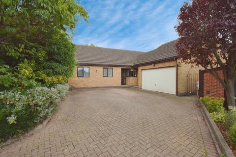 4 bedroom bungalow for sale, Scraptoft Lane, Leicestershire LE5