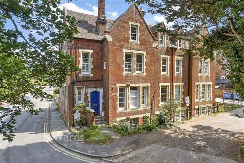 3 bedroom flat for sale, New Dover Road, Canterbury, Kent