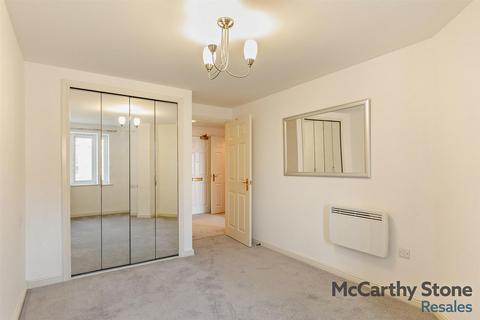 1 bedroom apartment for sale, Marina Court, Mount Wise, Newquay