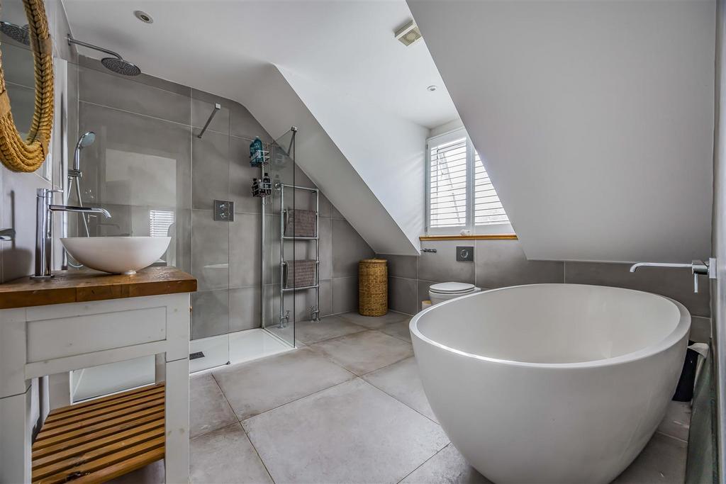 7 Hollow Lane, Hayling Island-Small-Portico Marketi