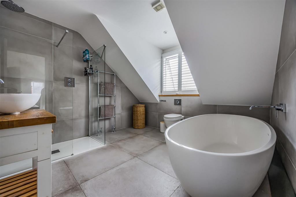 7 Hollow Lane, Hayling Island-Small-Portico Marketi
