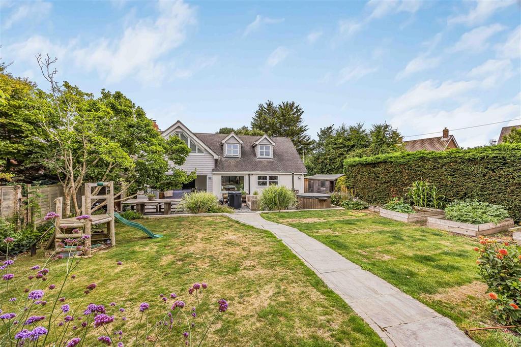 7 Hollow Lane, Hayling Island-Small-Portico Marketi