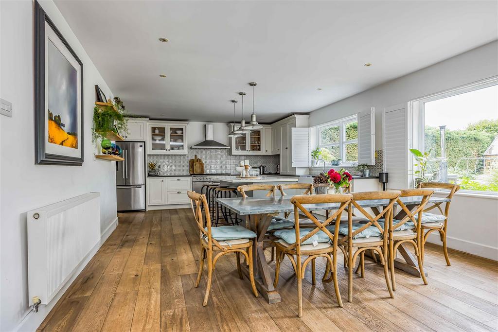 7 Hollow Lane, Hayling Island-Small-Portico Marketi