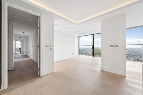 3 bedroom apartment for sale, Bollinder Place, Carrara Tower, EC1V