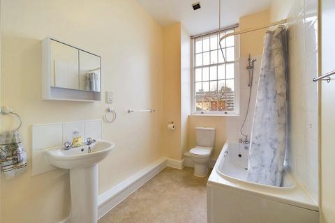 64 The Crescent, Gloucester, GL1 3LF