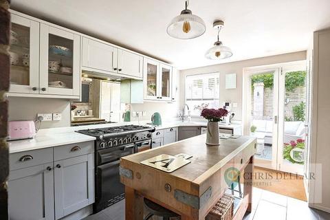 3 bedroom terraced house for sale, 81 High Street, Buntingford