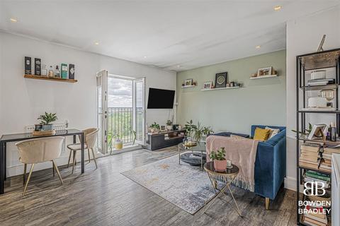 undefined, Blackthorn Avenue, Chigwell, IG7