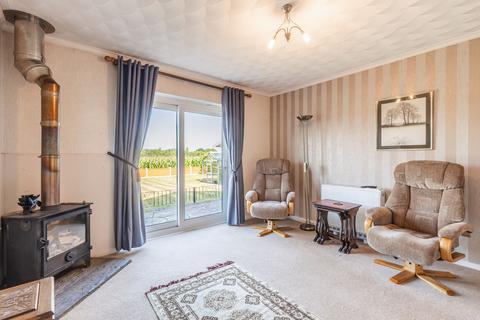 4 bedroom chalet for sale, A Peaceful Fakenham Haven with Room to Grow