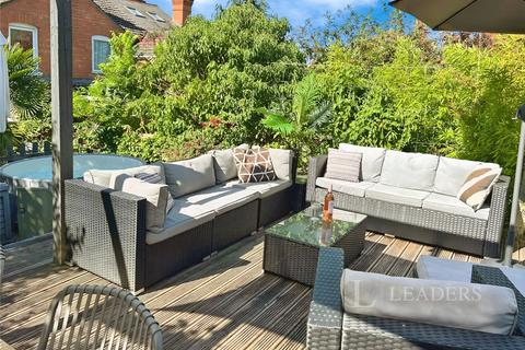 undefined, Astwood Road, Worcester, Worcestershire