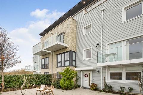 undefined, Champlain Street, Reading, RG2