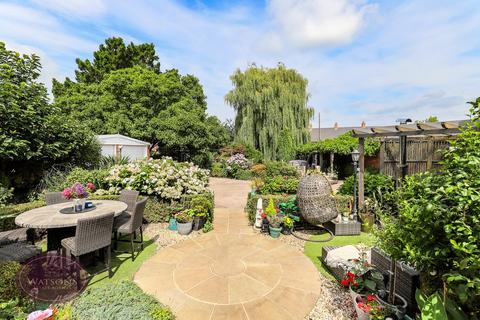 4 bedroom detached house for sale, Church Street, Ilkeston, DE7