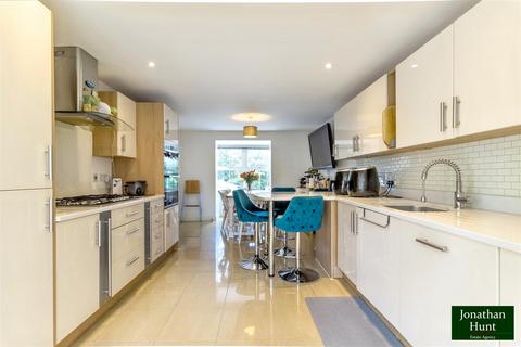 undefined, Olvega Drive, Buntingford SG9