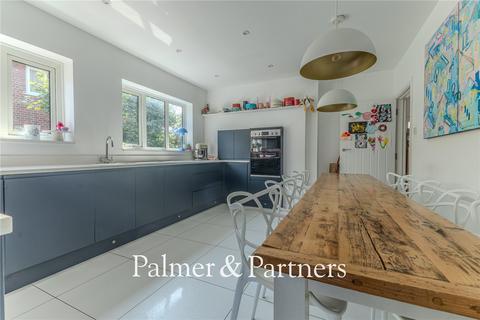 5 bedroom detached house for sale, Woodbridge Road East, Ipswich, Suffolk, IP4