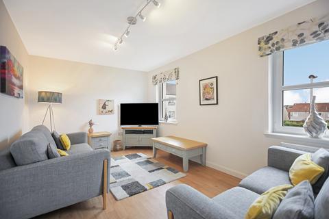 18 Bughtlin Market, Edinburgh, EH12 8XP