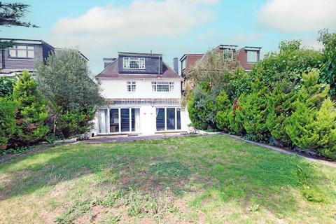 undefined, Hampstead Garden Suburb borders NW11